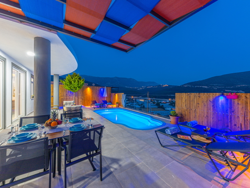  gece  -  Kasım
  | Kalkan Yeşilköy'de Doğa İçinde Muhafazakar Villa